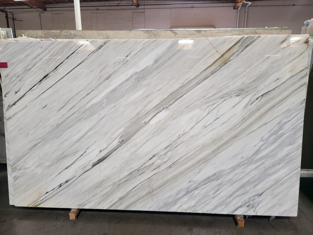 CALACATTA CREMO